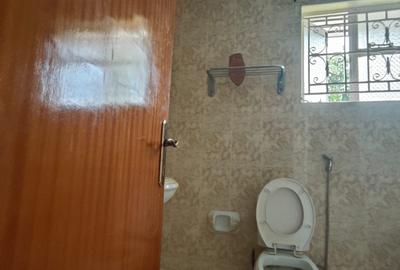 5 Bed House with En Suite at Kisembe