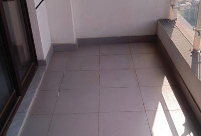 3 Bed Apartment with En Suite in Westlands Area - 4
