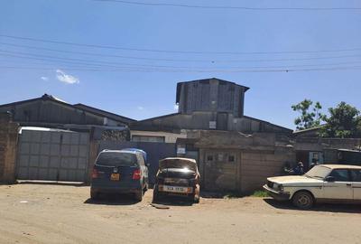 Warehouse with Parking in Nakuru