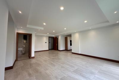 2 Bed Apartment with En Suite in Westlands Area - 3