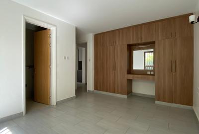 3 Bed Apartment with En Suite at Off Waiyaki Way - 2