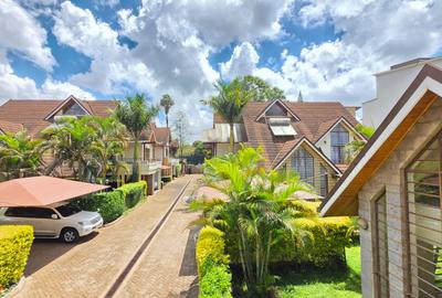 5 Bed Townhouse with En Suite at Manyani East - 3