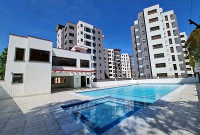 3 Bed Apartment with En Suite at Moyne Drive Nyali