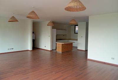 3 Bed Apartment with En Suite at Parklands Near Regal Plaza