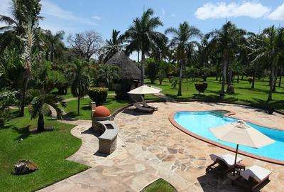 6 Bed House with Swimming Pool in Diani