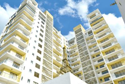 4 Bed Apartment with En Suite in Brookside