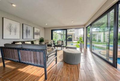 Furnished 2 Bed Apartment with En Suite at Riara Road