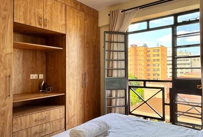 Serviced 1 Bed Apartment with En Suite at Westlands - 4