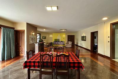 3 Bed Apartment with Swimming Pool in Parklands