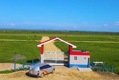 0.045 ha Land at Konza Bypass