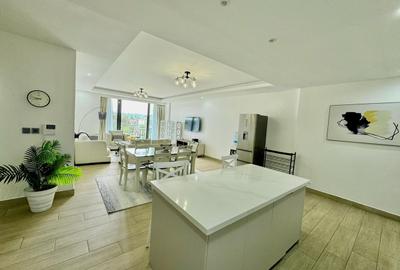 Serviced 3 Bed Apartment with En Suite at Riverside Drive