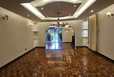 4 Bed House with En Suite in Runda - 4