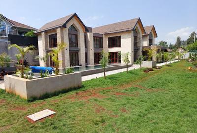 6 Bed House with En Suite at Runda Road