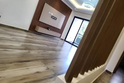 2 Bed Apartment with En Suite in Brookside - 3