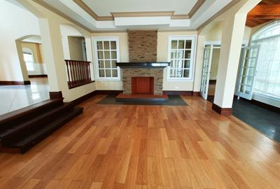 4 Bed House with En Suite in Kitisuru - 2