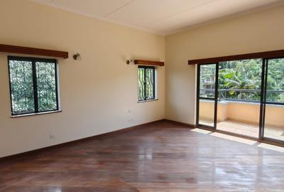 5 Bed Villa with En Suite in Karen