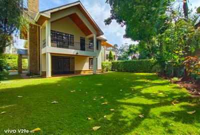 4 Bed Townhouse with En Suite at Off Kiambu Road