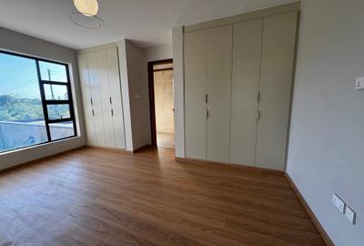 6 Bed Villa in Karen - 4