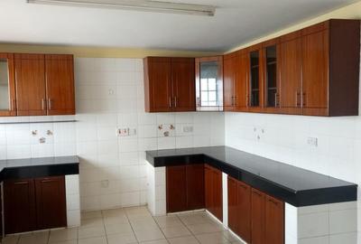 4 Bed Townhouse with En Suite at Matundu Lane Brookside
