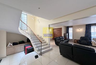 4 Bed Townhouse with Borehole in Westlands Area - 3