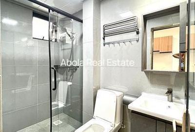 1 Bed Apartment with En Suite in Kilimani - 2