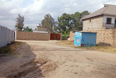 Land at Gimu
