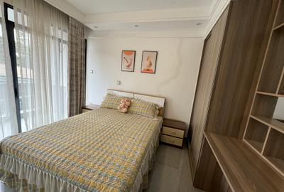 Studio Apartment with En Suite in Kilimani - 2