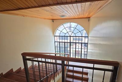 4 Bed Townhouse with En Suite in Lavington - 4