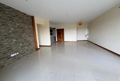4 Bed Apartment with En Suite in Parklands