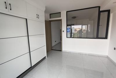 1 Bed Apartment with Gym in Westlands Area