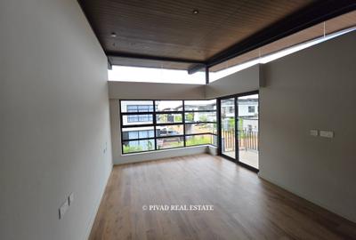 4 Bed Townhouse with Swimming Pool in Runda - 4