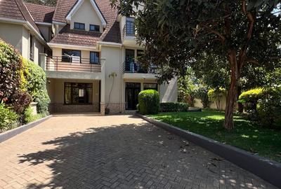 5 Bed Townhouse with En Suite at Lavington Maji Mazuri