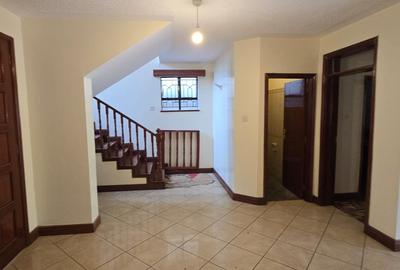 4 Bed Townhouse with En Suite in Lavington - 2