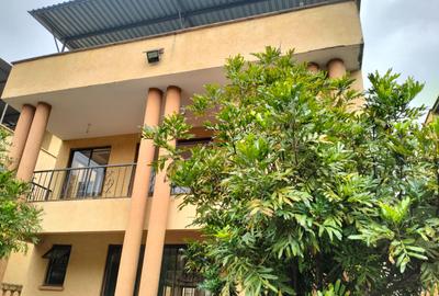 4 Bed Townhouse with En Suite at Westlands