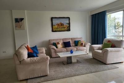 2 Bed Apartment with En Suite in Westlands Area - 3