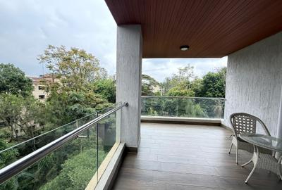 2 Bed Apartment with En Suite in General Mathenge