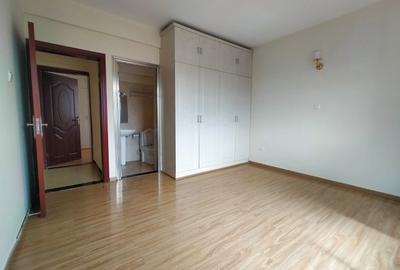 3 Bed Apartment with En Suite at Kindaruma