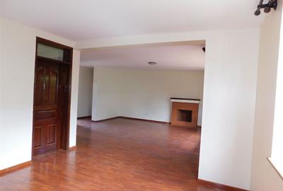 4 Bed House with En Suite at Fourways Junction Estate