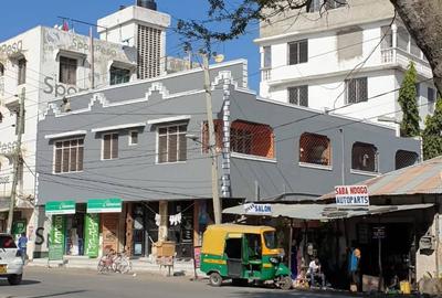 10 Bed House with Borehole at Bamburi - 4