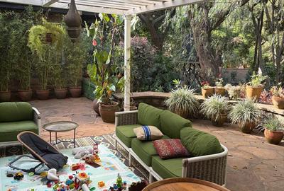 3 Bed House with En Suite at Spring Valley - 3