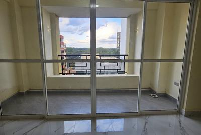 4 Bed Apartment with En Suite in Parklands - 4