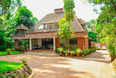 4 Bed House with Gym in Muthaiga