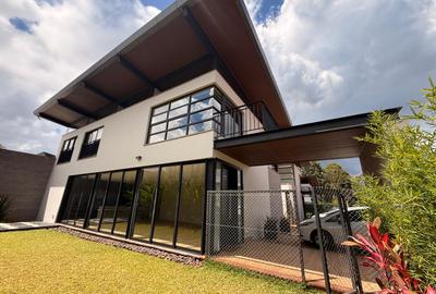 4 Bed Apartment with En Suite at Runda