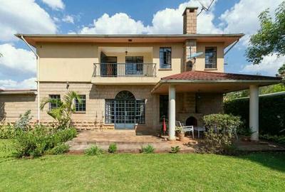 5 Bed Townhouse with En Suite in Kitisuru - 4