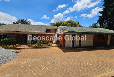 4 Bed House with En Suite in Runda - 3