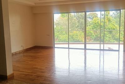 3 Bed Apartment with En Suite in Kileleshwa