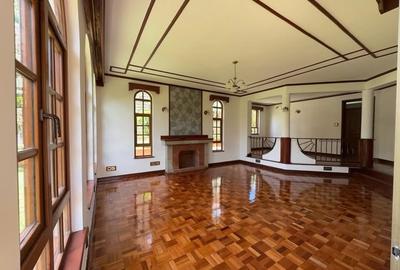 4 Bed Townhouse with En Suite at James Gichuru - 2