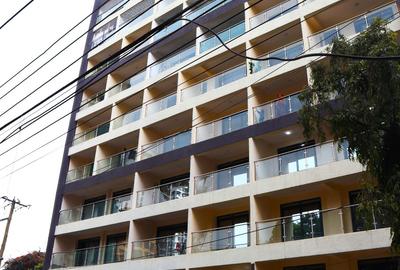 4 Bed Apartment with En Suite in Parklands