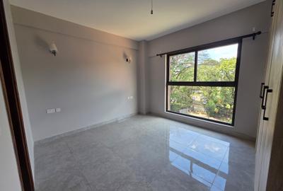 2 Bed Apartment with En Suite in Brookside - 2