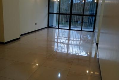 3 Bed Apartment with En Suite in Lavington - 4